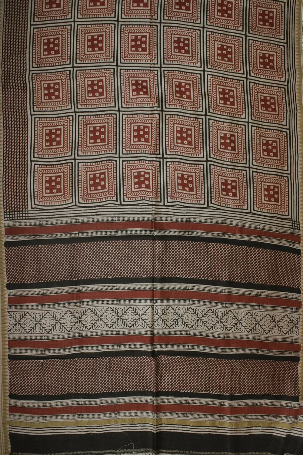 Boxed Patterned Rust Red Ghicha Border Chanderi Saree