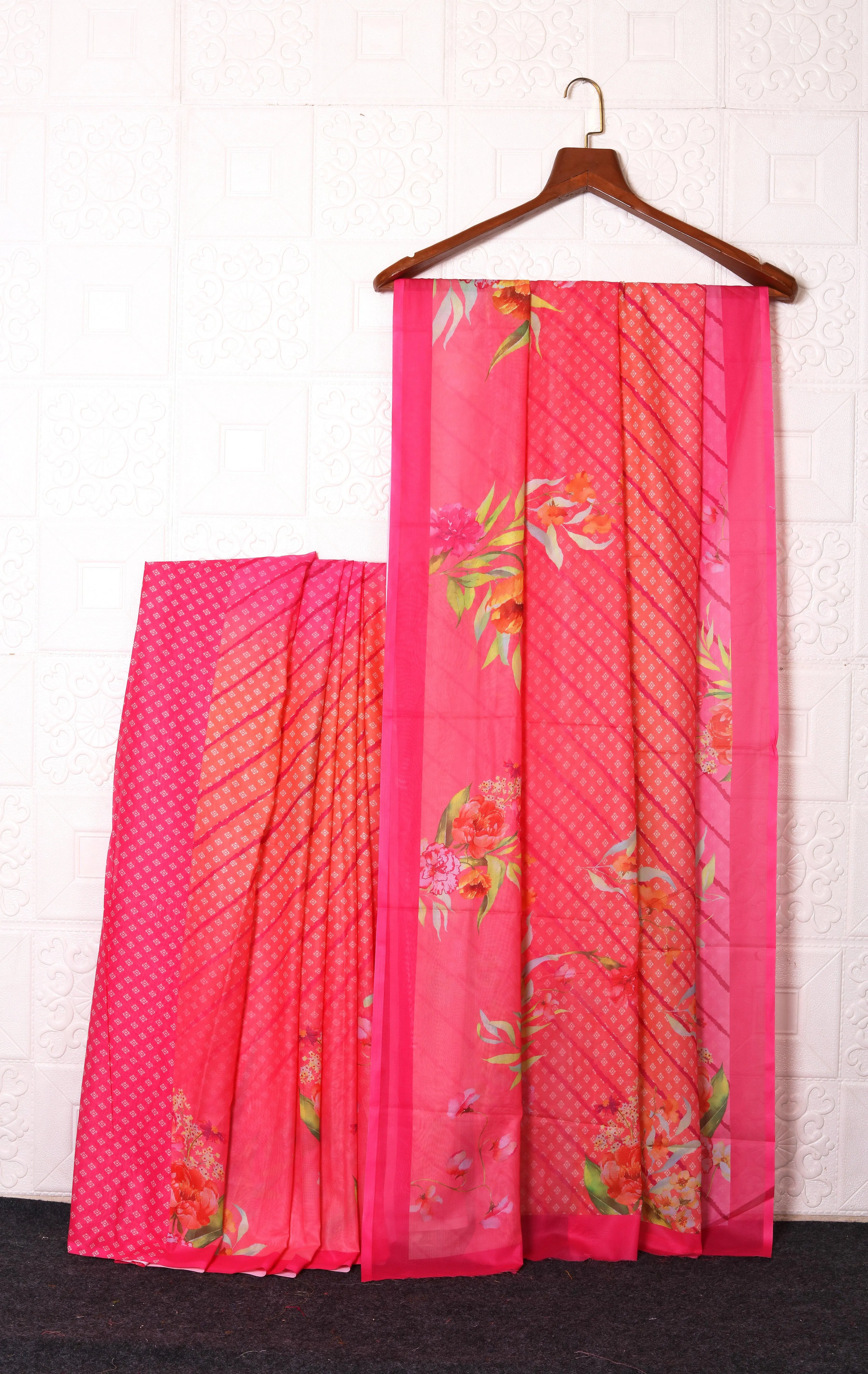 Graceful Georgette Silk Saree with Artistic Pallu & Blouse