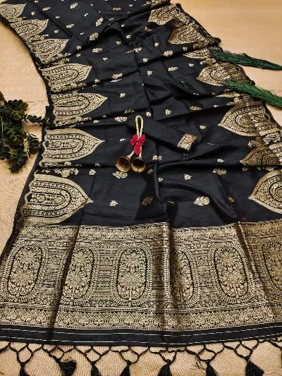 Tussar Silk Ikkat Woven Taj Border Saree